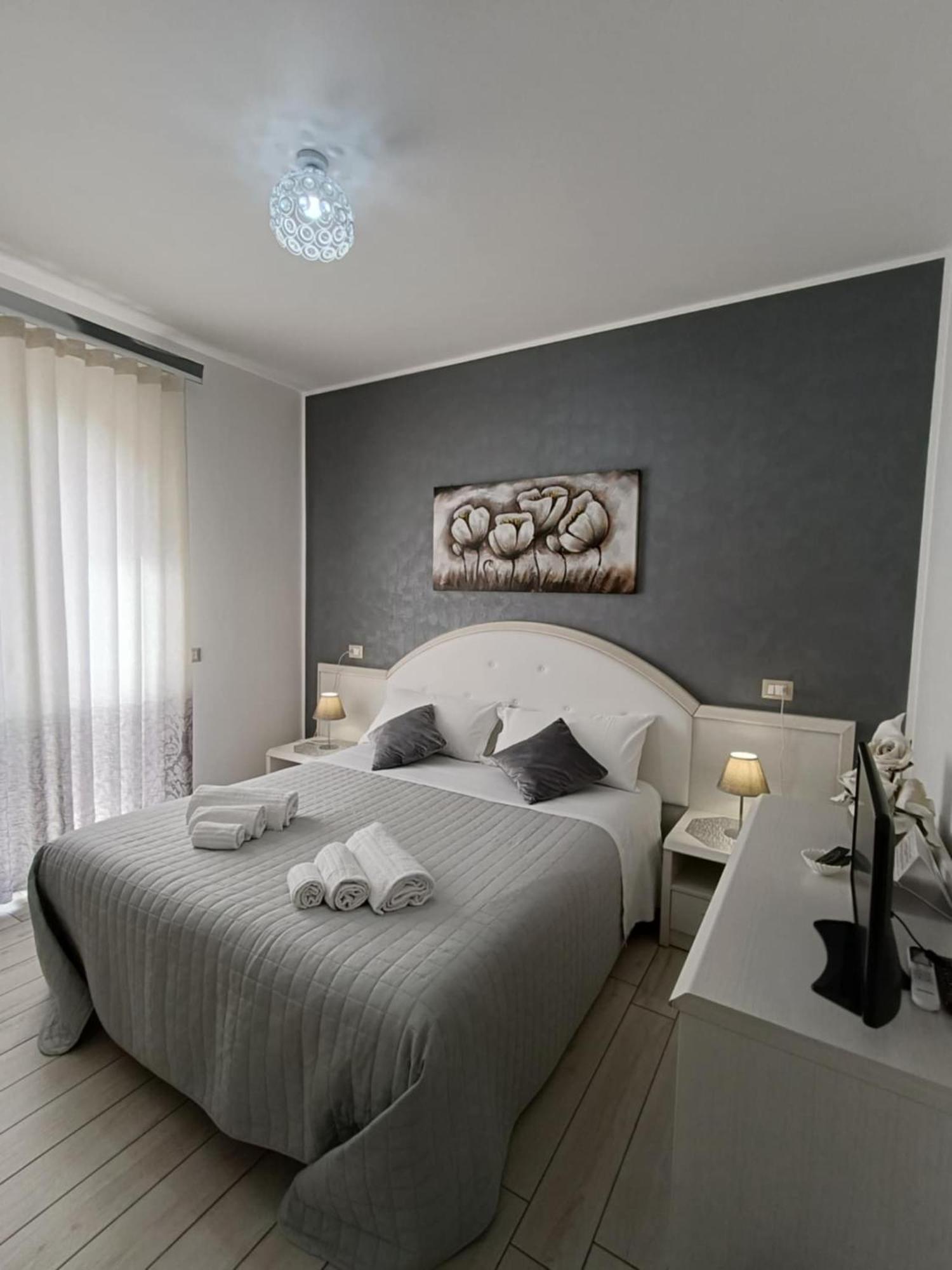 B&B Plaza LMP Zewnętrze zdjęcie
